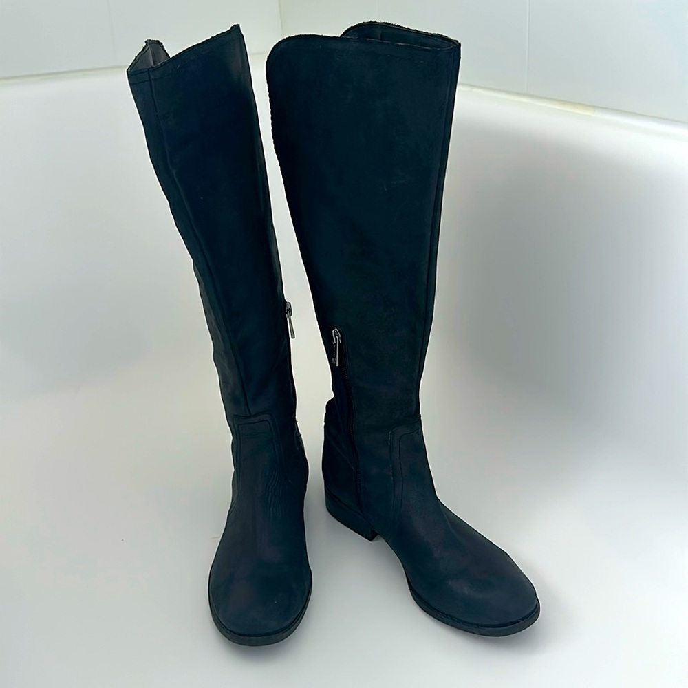 Women’s knee-high black boots